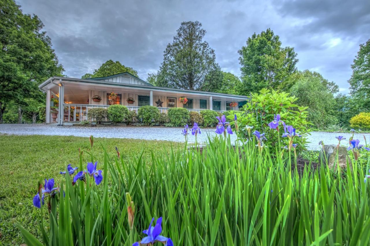 Linville Falls Lodge & Cottages Bagian luar foto